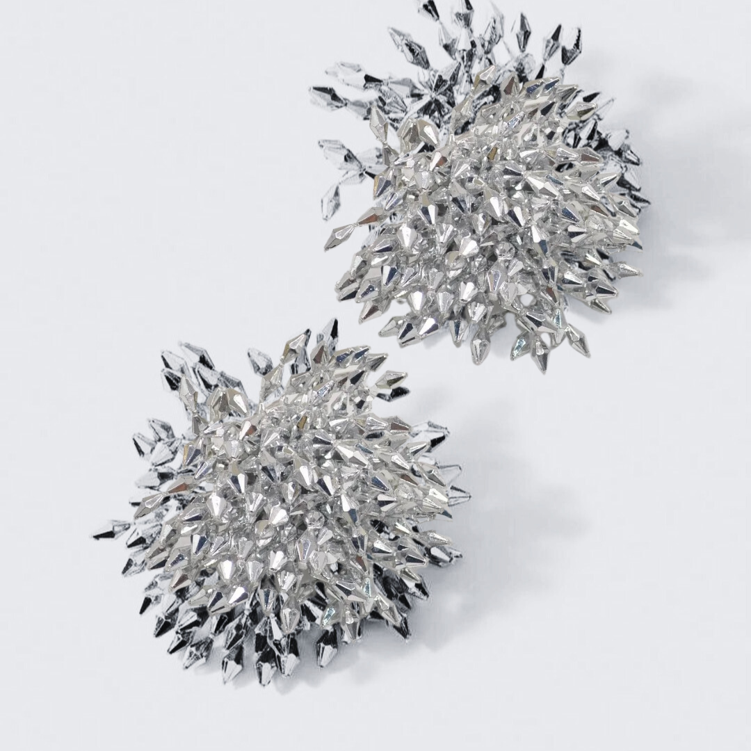 L E Y D I — Gold Cluster Confetti Earrings