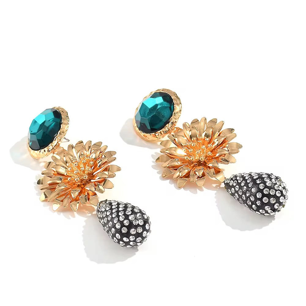 A I S S A Drop Earrings