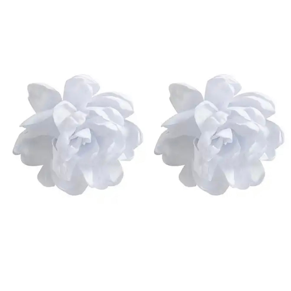N O R A Floral Earrings