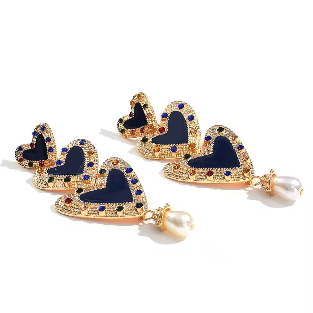 T H R E E   H E A R T S Drop Earrings