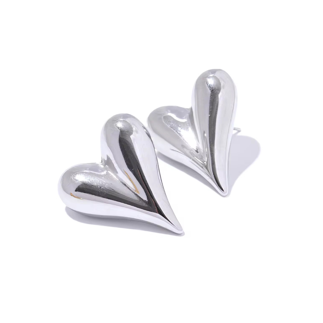 P I E R C I N G Heart Stud Earrings