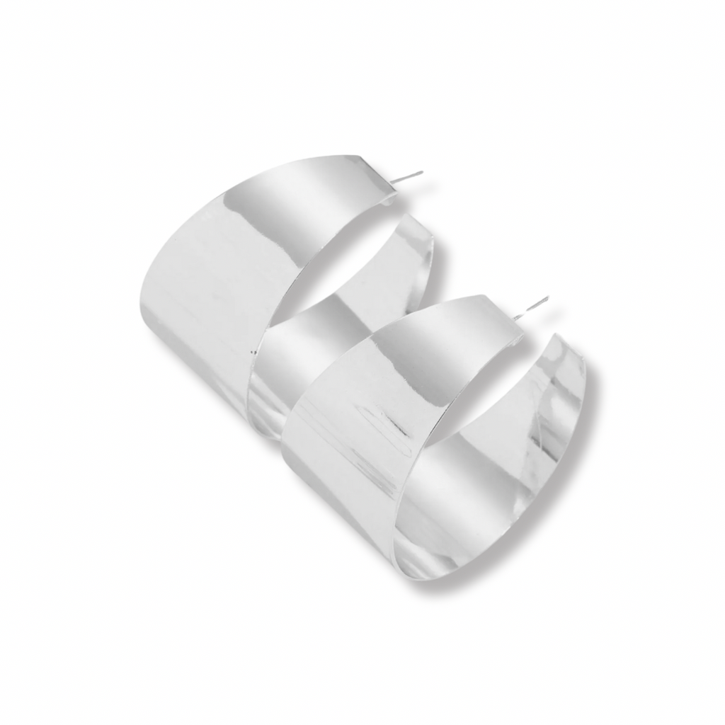 G I G I  Satin Hoops