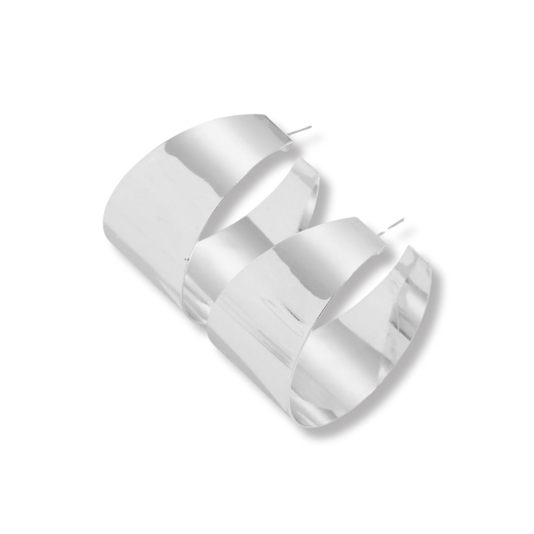 G I G I  Satin Hoops