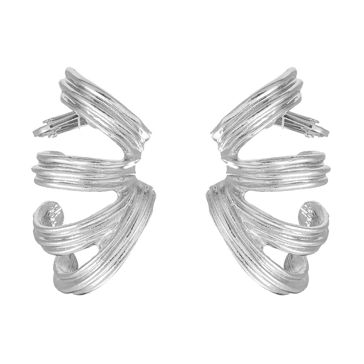 J A I D E  Ear Crawlers