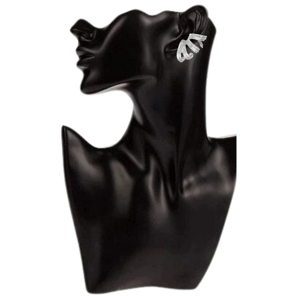 J A I D E  Ear Crawlers