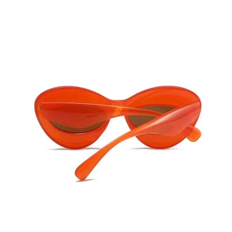 P E B B L E S Sunglasses