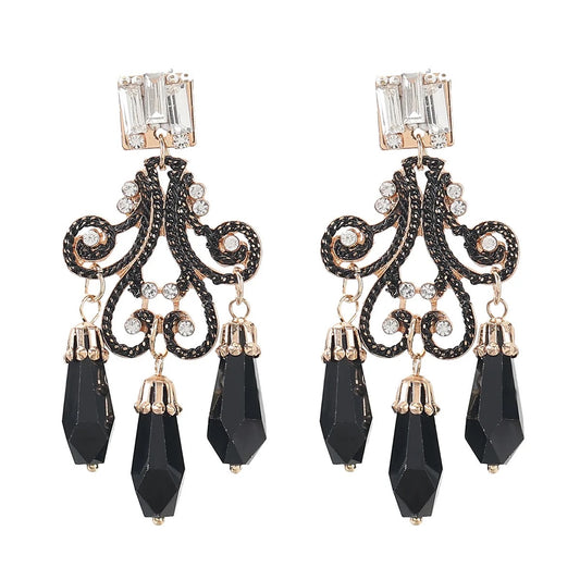 A V A N T I Chandelier Earrings