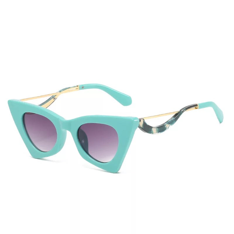 F E M I Retro Sunglasses