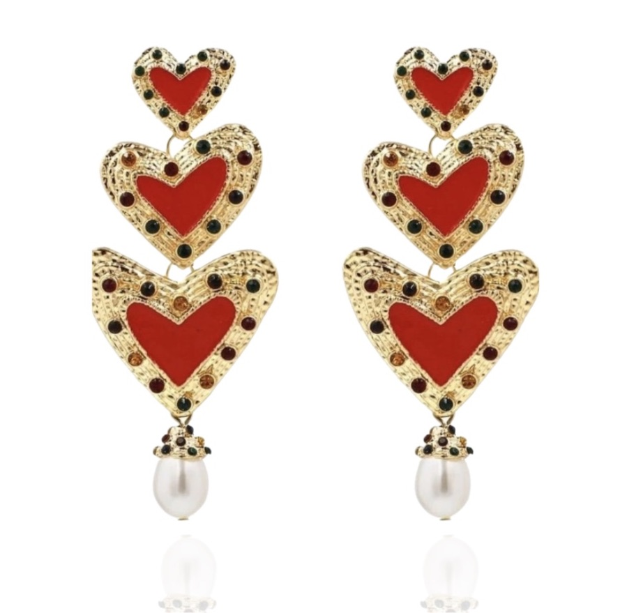 T H R E E   H E A R T S Drop Earrings