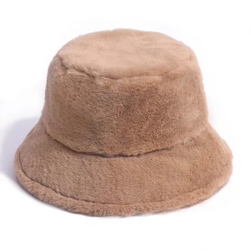 Z E N D A Y A Bucket Hat