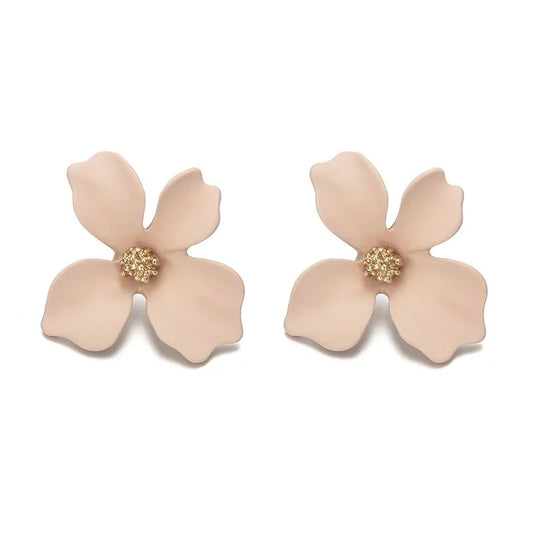 K A S C I Floral Studs